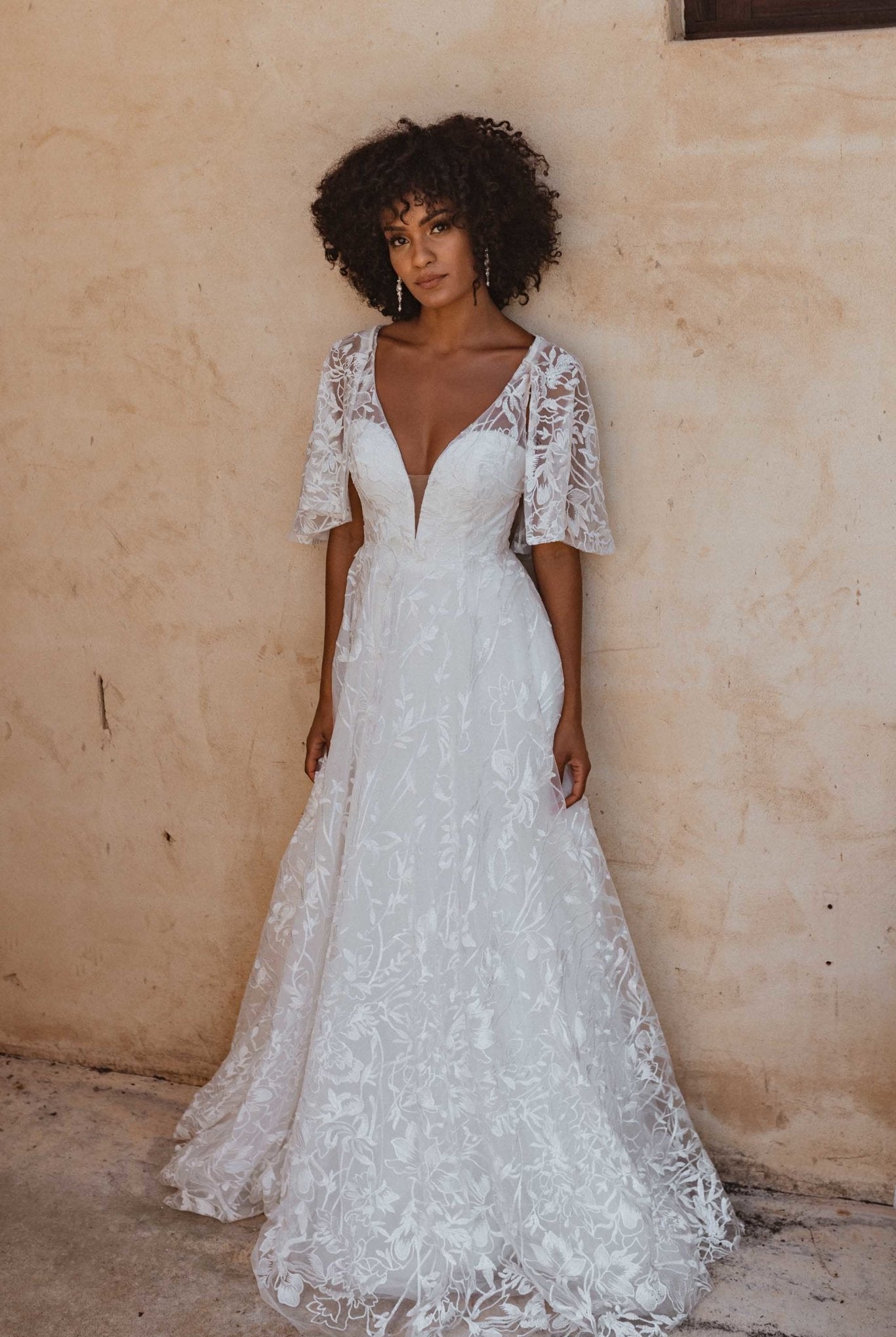 Naples A Line Cape Wedding Dress – TC365