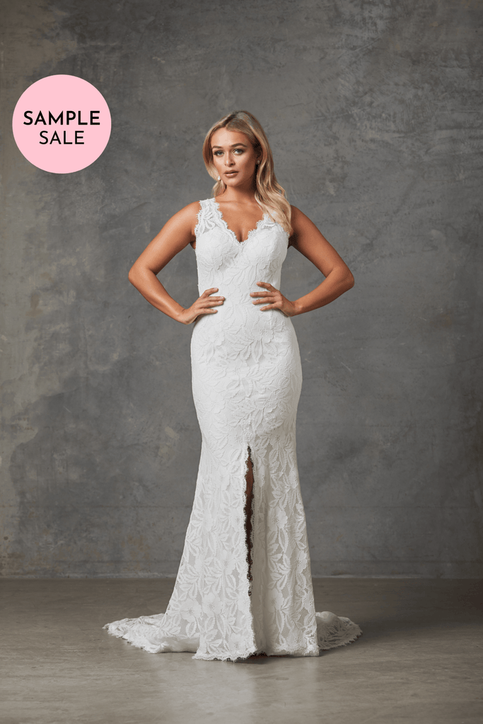 (SAMPLE SALE) Myah Scallop Lace Fitted Wedding Dress - TC238