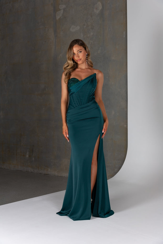 Shaula Formal dress - Sample sale by Sentani Boutique