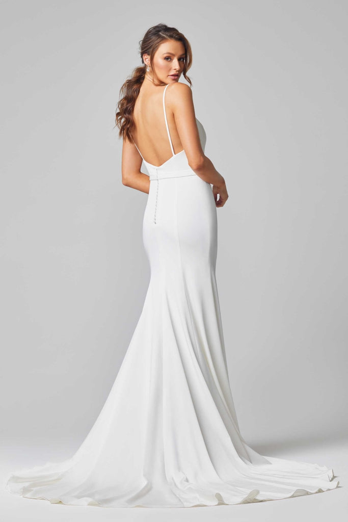 Amara Fitted Matte Satin Wedding Dress – TC329