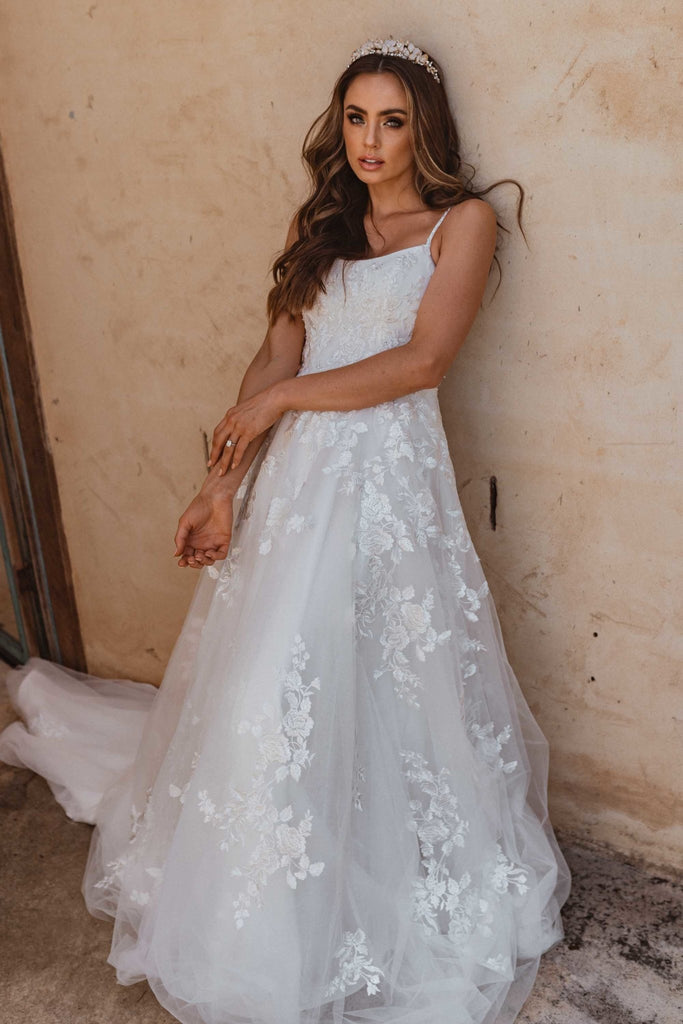 Byron Floral Lace Wedding Dress – TC342