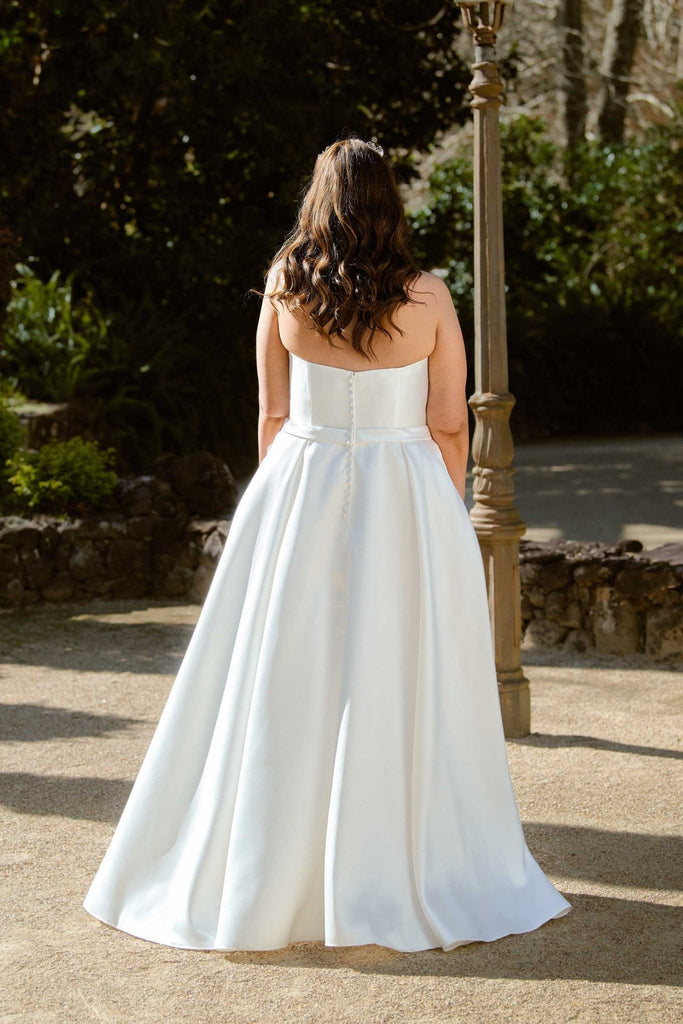 Demi Strapless Sweetheart Wedding Dress – TC303