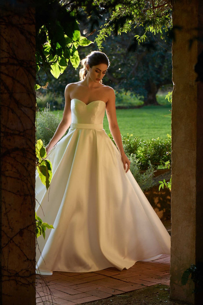 Demi Strapless Sweetheart Wedding Dress – TC303