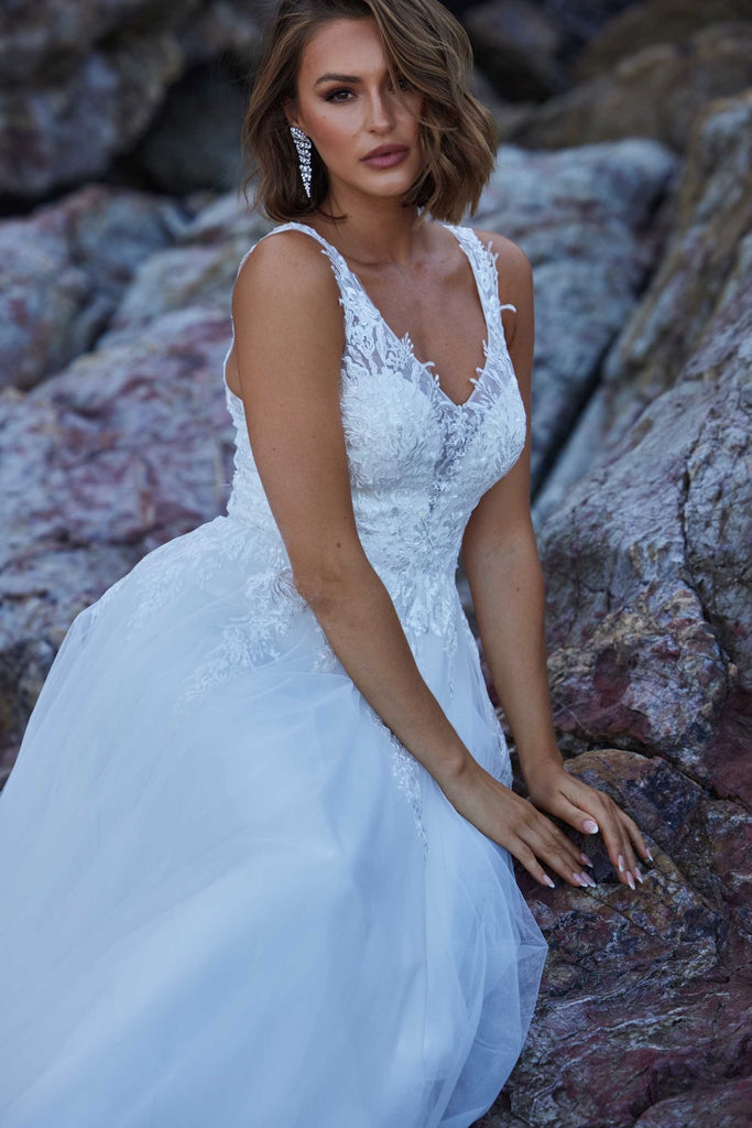 Elara A-Line Lace Wedding Dress – TC372