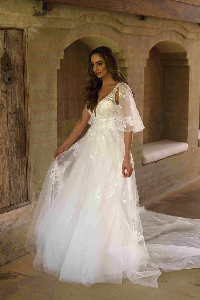 Fontana Detachable Lace Cape Wedding Dress – TC361