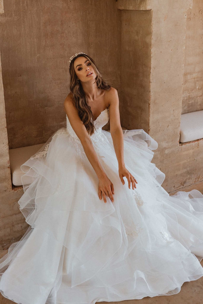 Georgia Tiered Tulle Wedding Dress – TC352