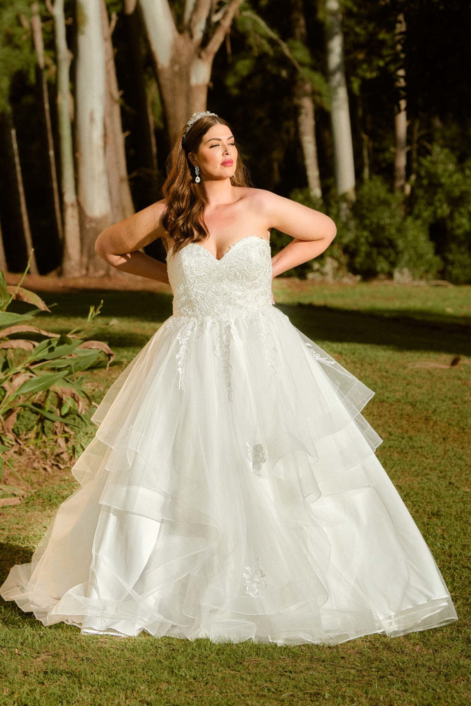 Georgia Tiered Tulle Wedding Dress – TC352