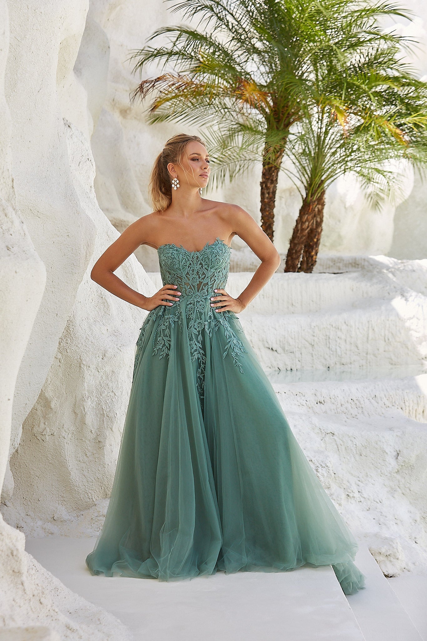 Innes Off The Shoulder Formal Dress | Sentani Boutique Innes Off The Shoulder Formal Dress | Sentani Boutique