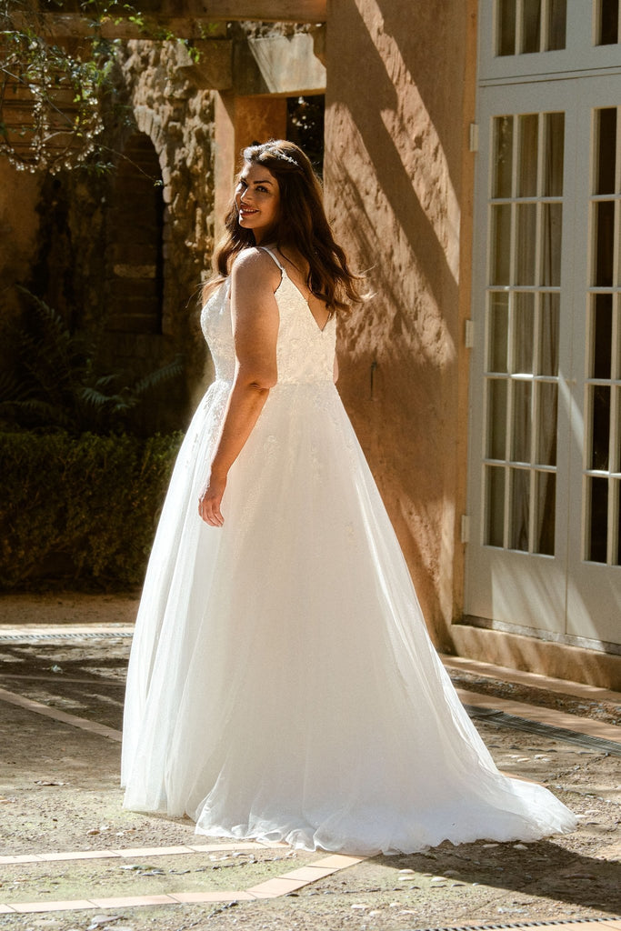 Jasper Plunging Glitter Tulle Wedding Dress – TC351