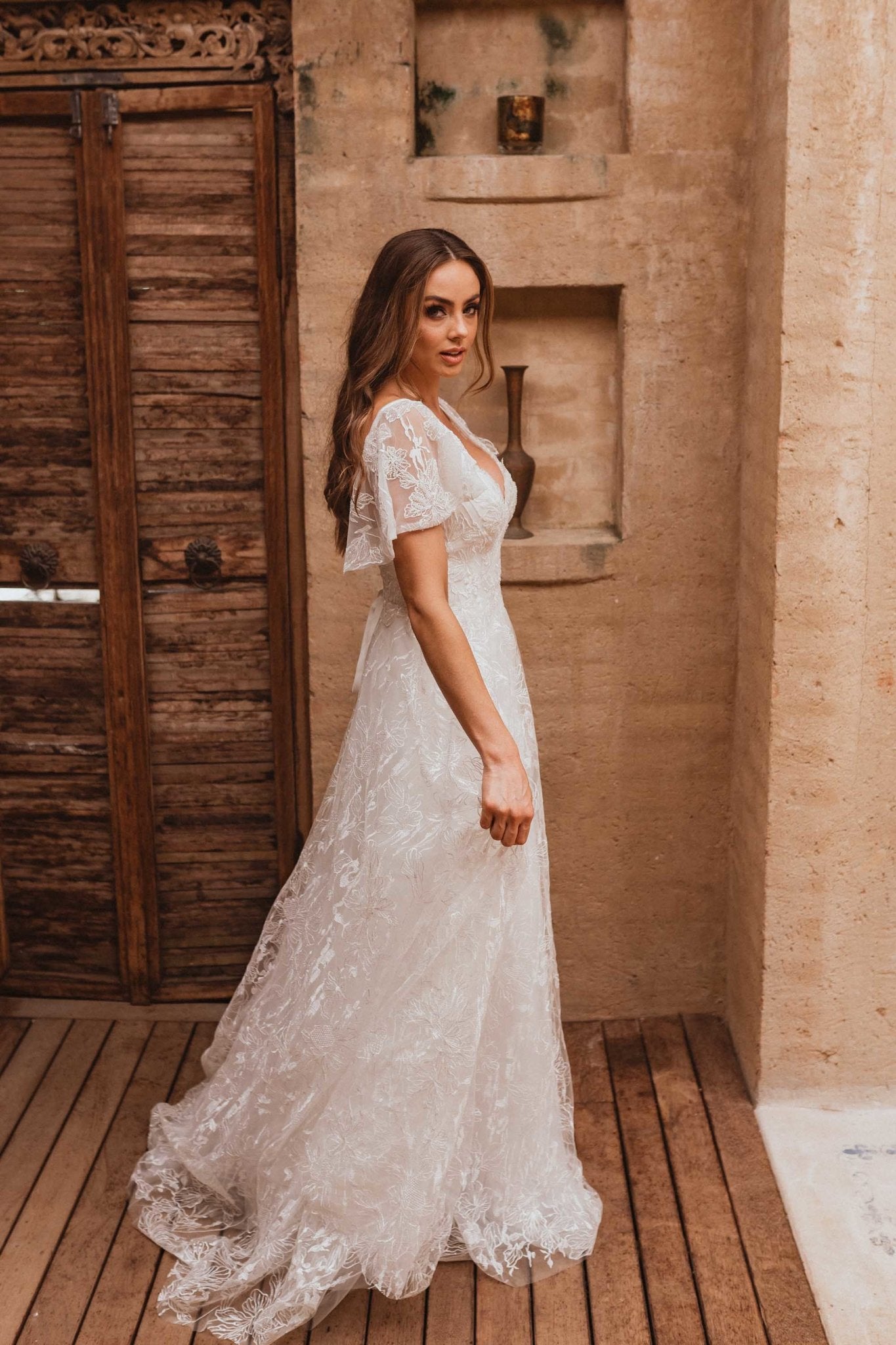 Kansas Lace Cap Sleeve Wedding Dress – TC362 Sentani Boutique