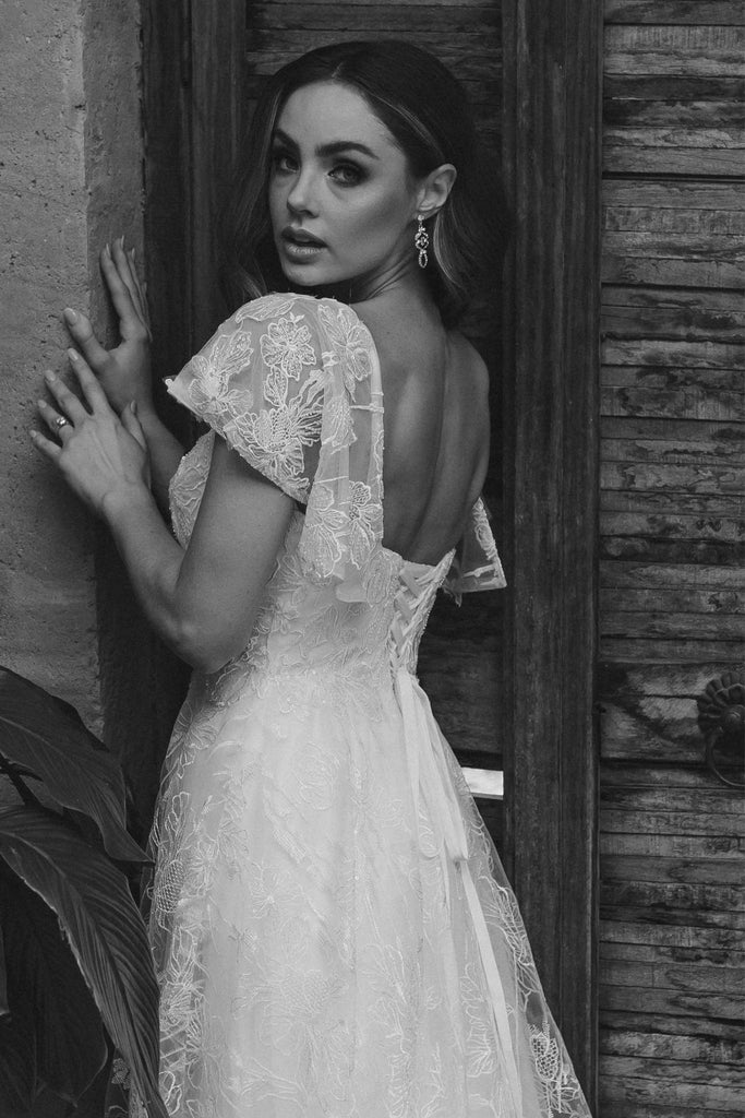 Kansas Lace Cap Sleeve Wedding Dress – TC362