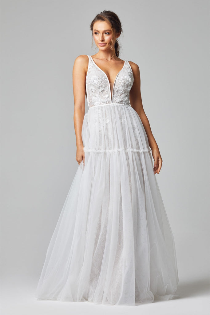 Lilly Tiered Lace Wedding Dress – TC326