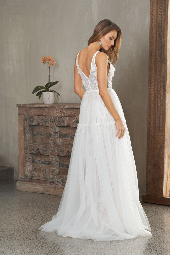 Lilly Tiered Lace Wedding Dress – TC326