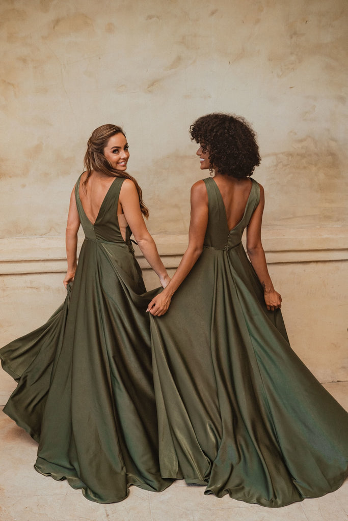 Napa V-Neck Satin Bridesmaid Dress – TO861