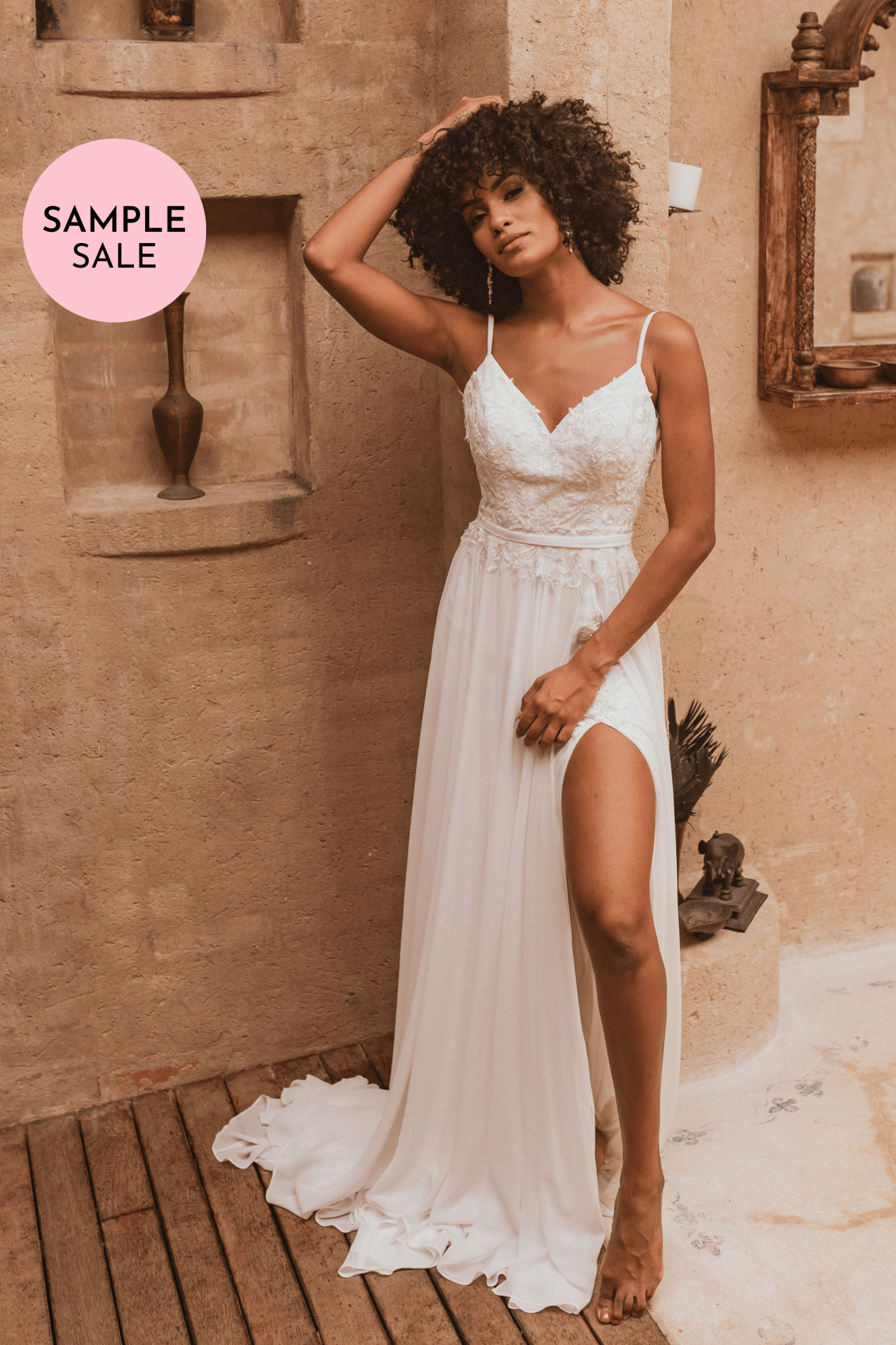 Curve is Now Carrying Plus Size Sample Wedding Dresses!