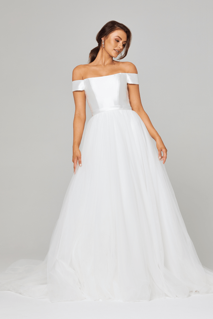 (SAMPLE SALE) Lucinda Off Shoulder Wedding Dress – TC306