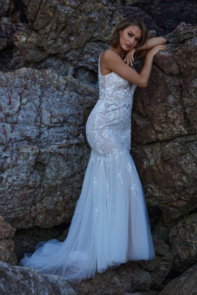 Tam Plunging Mermaid Wedding Dress – TC386