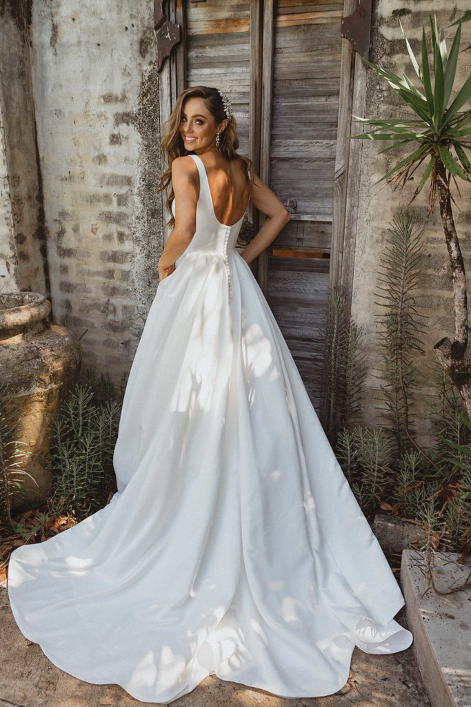 Vienna Square Neck Wedding Dress – TC338