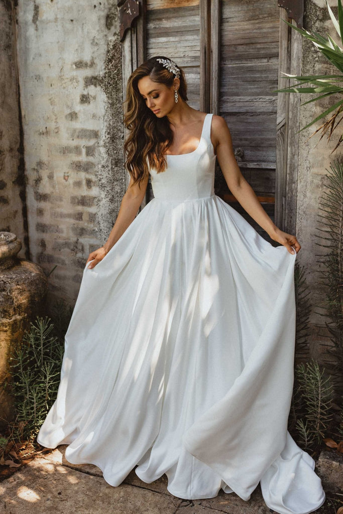 Vienna Square Neck Wedding Dress – TC338