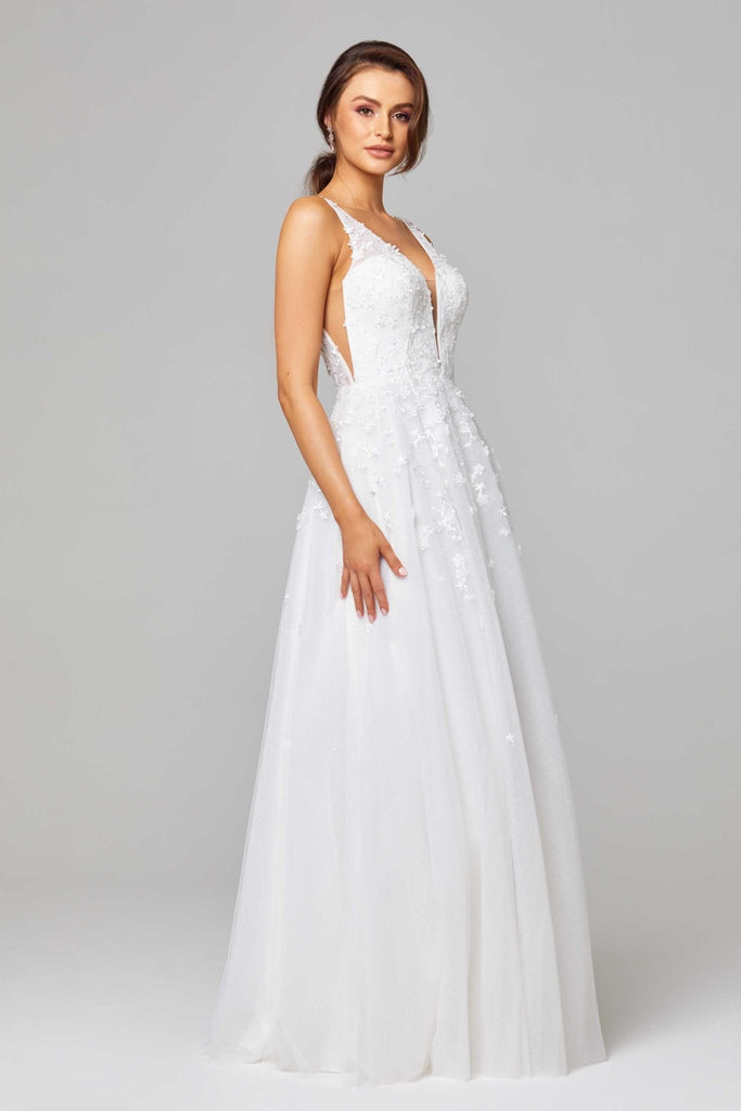 Zara Lace and Tulle Wedding Dress – TC289