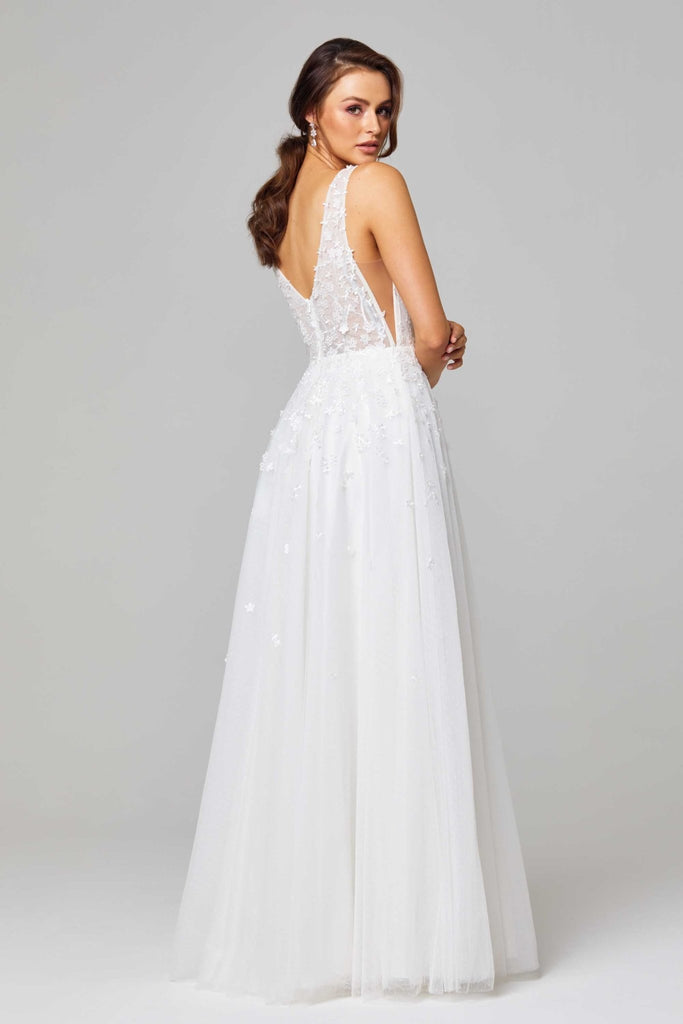 Zara Lace and Tulle Wedding Dress – TC289