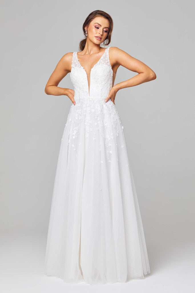 Zara Lace and Tulle Wedding Dress – TC289